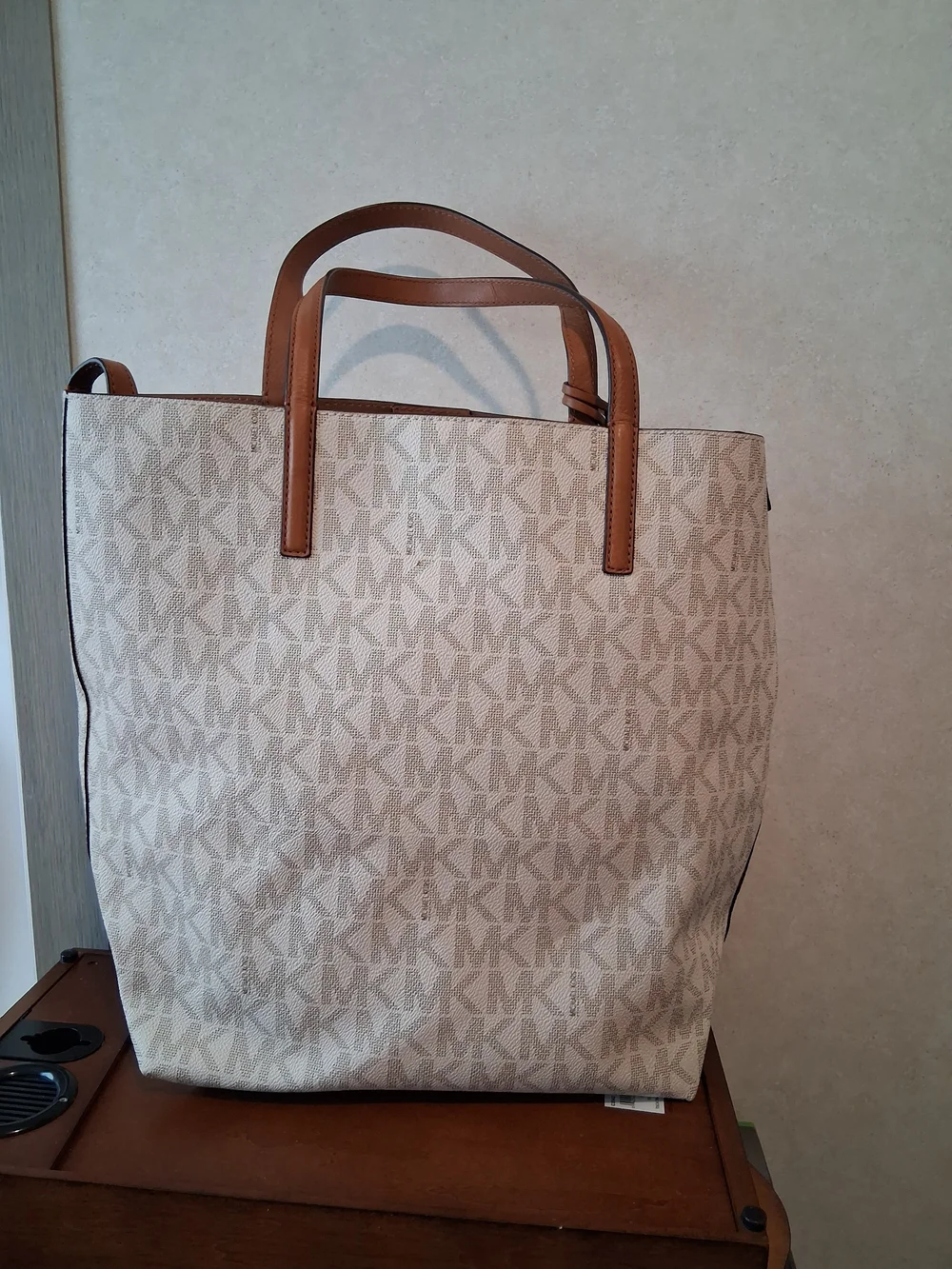 Michael Kors Beige Logo Tote Bag with Brown Trim With ATTACHED WALLET - Picture 8 of 8